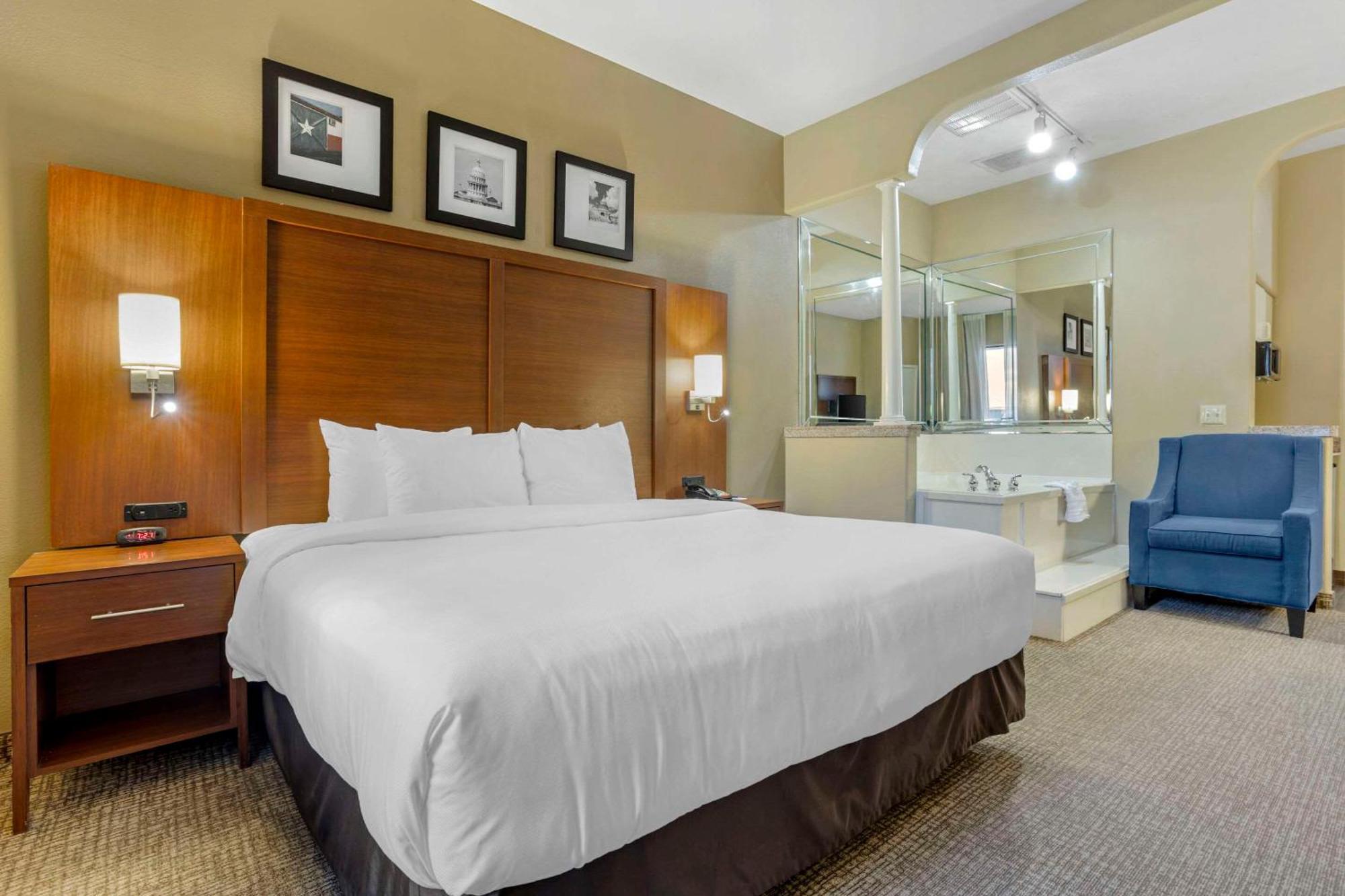 Comfort Suites Houston Nw - Vintage Park Экстерьер фото