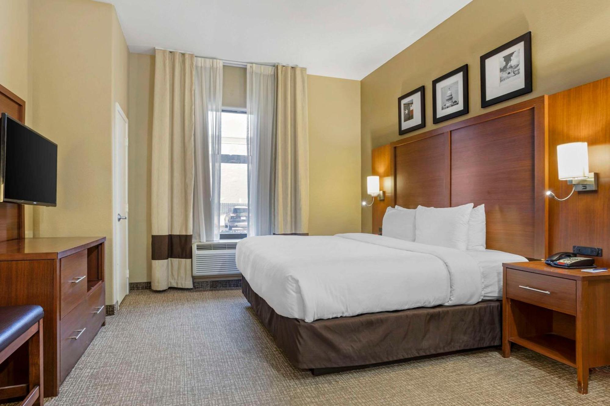 Comfort Suites Houston Nw - Vintage Park Экстерьер фото